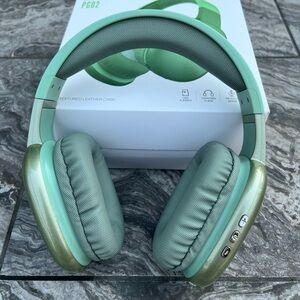 Headphones Bluetooth Wireless PG02 - Green